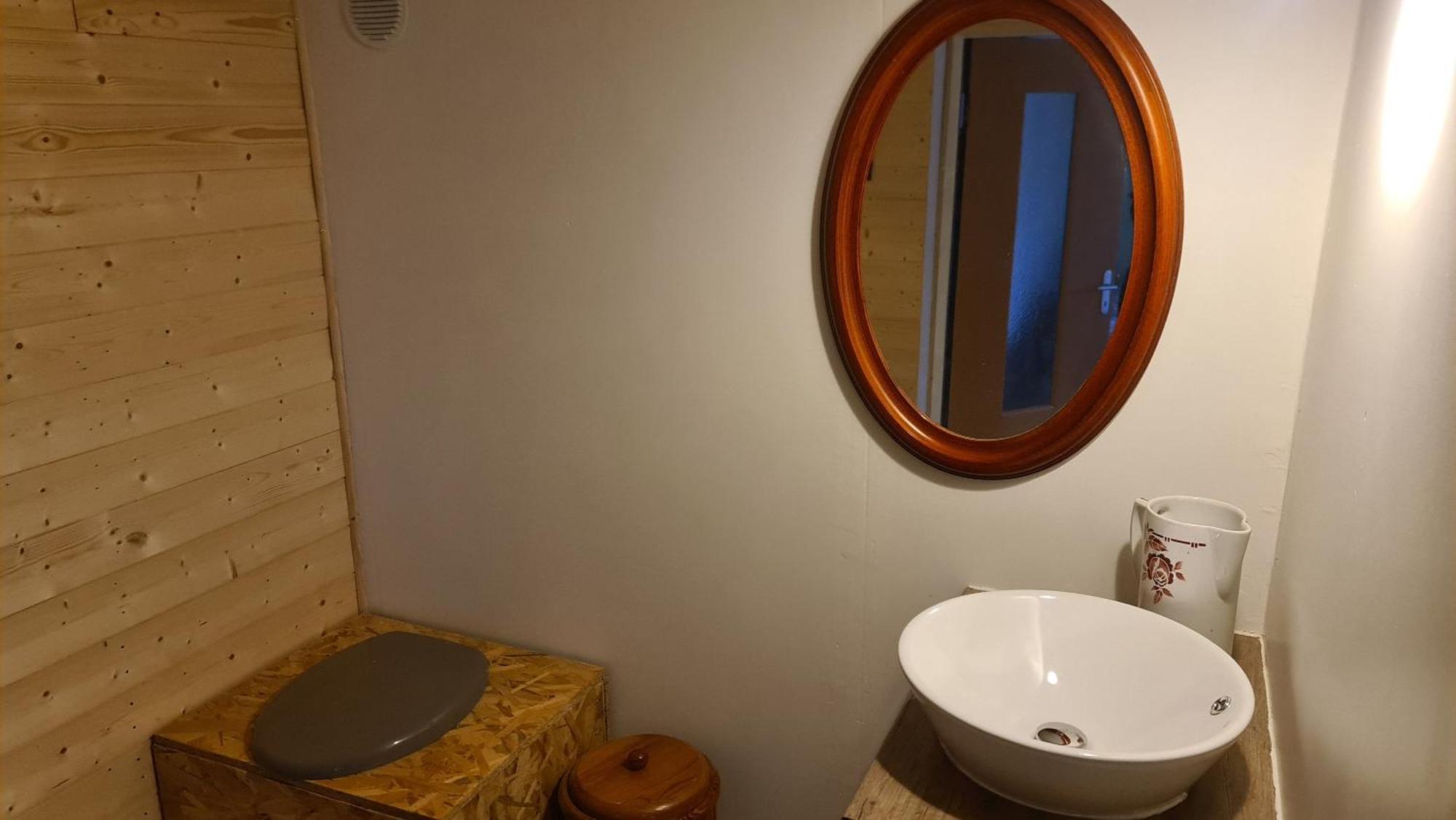 Chambre A La Ferme, Les Vergers Du Muscardin Breel Luaran gambar